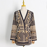 SUPER WHOLESALE | V-neck studded print long-sleeve blazer