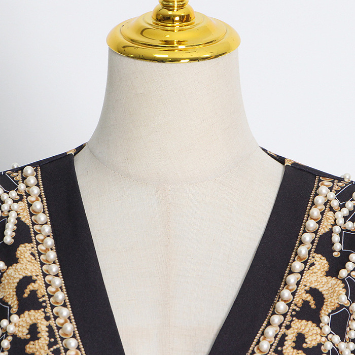 SUPER WHOLESALE | V-neck studded print long-sleeve blazer