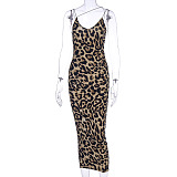 SUPER WHOLESALE | Stylish and sexy sleeveless V-neck spaghetti strap midi dress