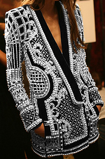 SUPER WHOLESALE | V-neck studded print long-sleeve blazer