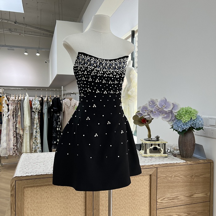 SUPER WHOLESALE | Melisande black embellished mini dress
