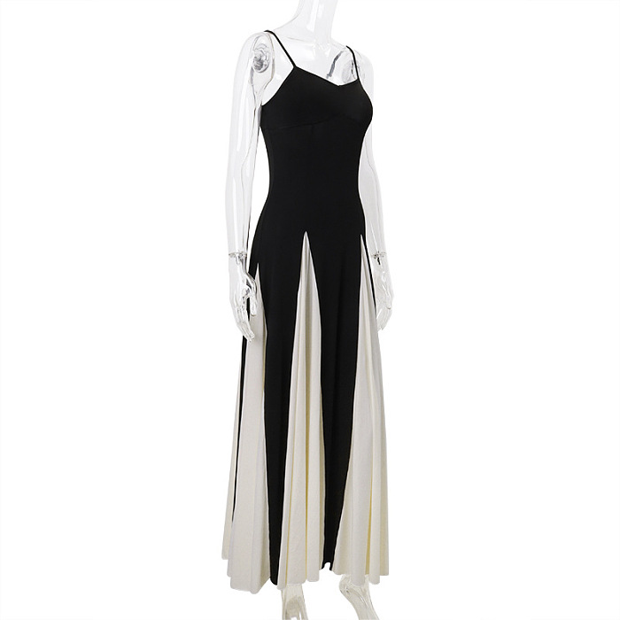 SUPER WHOLESALE |  Contrast-color Pleated Maxi Dress