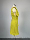 SUPER WHOLESALE | V-Neck Designed High-Waist Faux Pocket A-Line Spaghetti Strap Dress