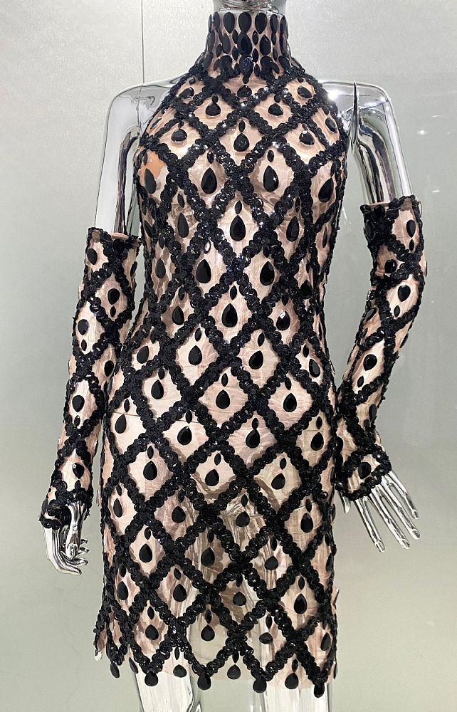 SUPER WHOLESALE |  Black Grid Double Layers Off-shoulder Dress with Gloves