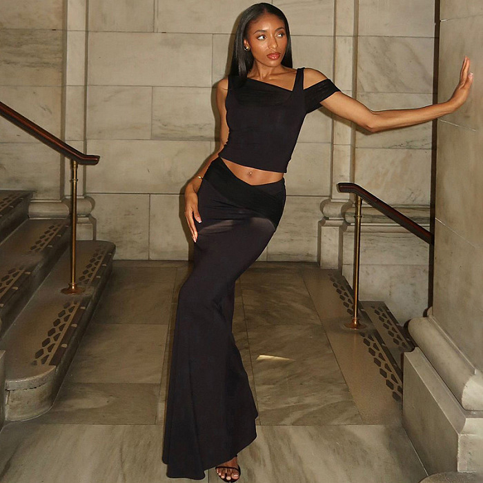 SUPER WHOLESALE | Slim Fit Backless T-Shirt Top and Solid Color Mermaid Bodycon Skirt Set