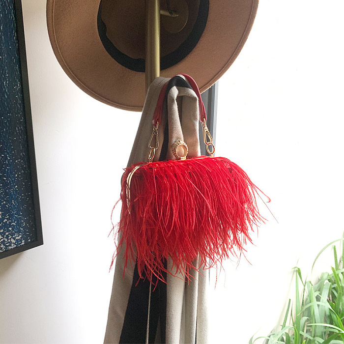 SUPER WHOLESALE | Ostrich Feather Chain Crossbody Shoulder Bag