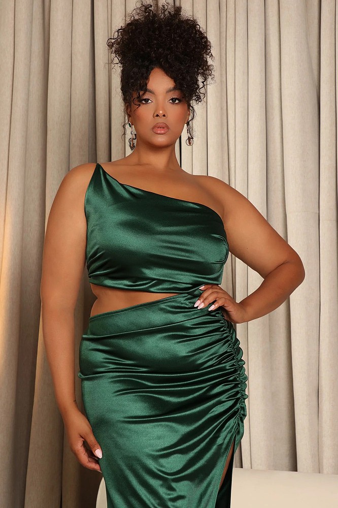 SUPER WHOLESALE | Sleeveless Draped Neckline Dress – Slim Fit Bodycon Midi Dre