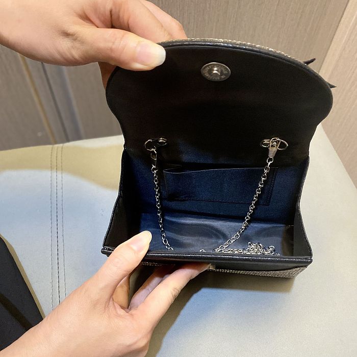 SUPER WHOLESALE|  Bowknot Rhinestone Decorated Handbag