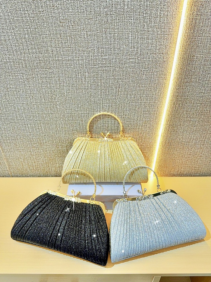 SUPER WHOLESALE|  Shell-Shaped Handbag