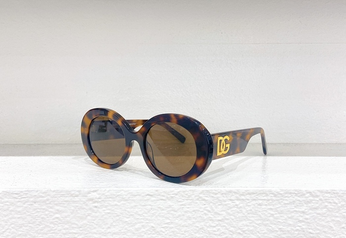 SUPER WHOLESALE | Oversized Frame Sunglasses