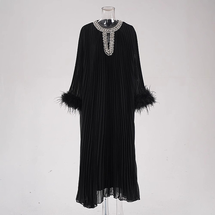 SUPER WHOLESALE | Pleated Design Loose Feather Sleeve Maxi Dress