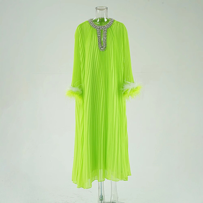 SUPER WHOLESALE | Pleated Design Loose Feather Sleeve Maxi Dress