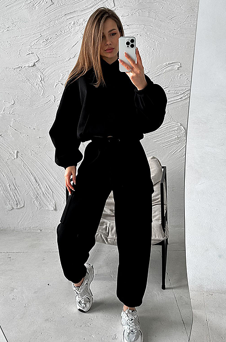 SUPER WHOLESALE | Sporty Casual Hooded Two-Piece Set in Black