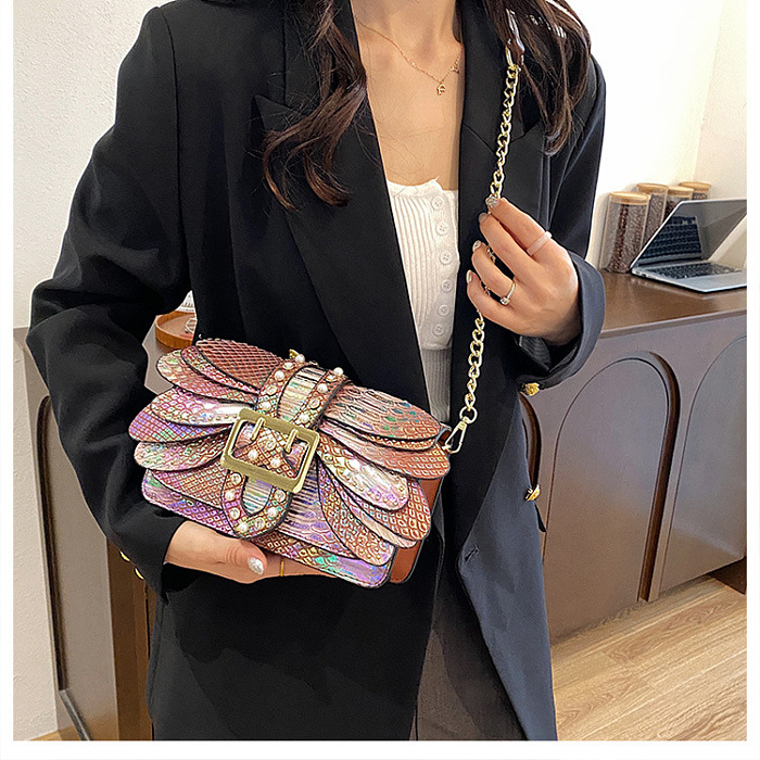 SUPER WHOLESALE | Vintage Chain Strap Snake Print Shoulder Crossbody Bag