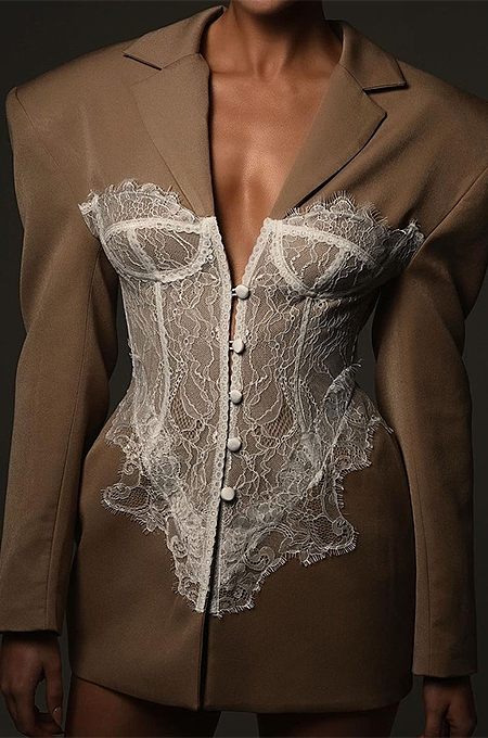 Lace Patchwork Fitted Waist Blazer