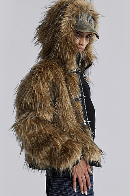 SUPER WHOLESALE | Short Faux Fur Hooded Coat