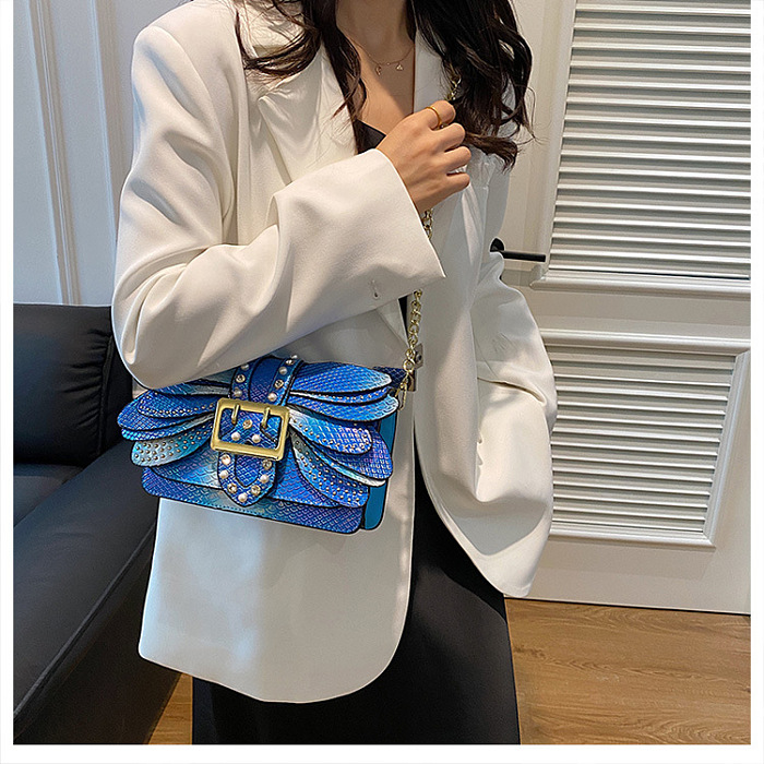 SUPER WHOLESALE | Vintage Chain Strap Snake Print Shoulder Crossbody Bag