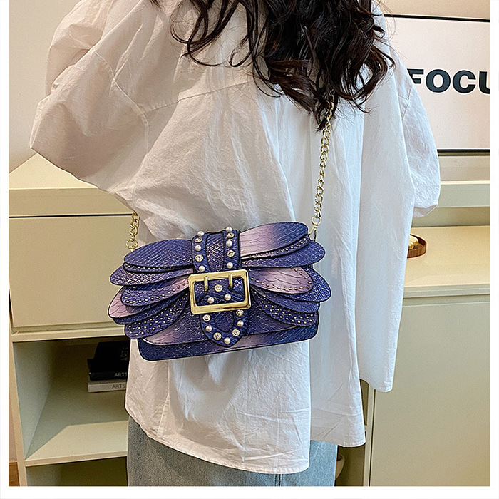 SUPER WHOLESALE | Vintage Chain Strap Snake Print Shoulder Crossbody Bag