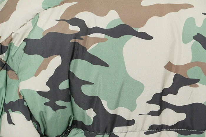 SUPER WHOLESALE | Patchwork Cuffs Fitted Down Coat in Camo