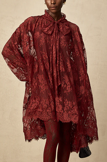 SUPER WHOLESALE | Coline red chantilly lace oversize dress