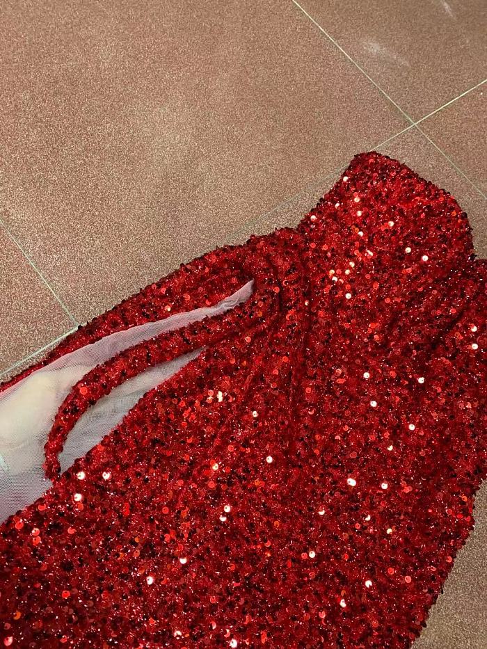 SUPER WHOLESALE | Lora Strapless Snake Embellished Split Sequin Dress
