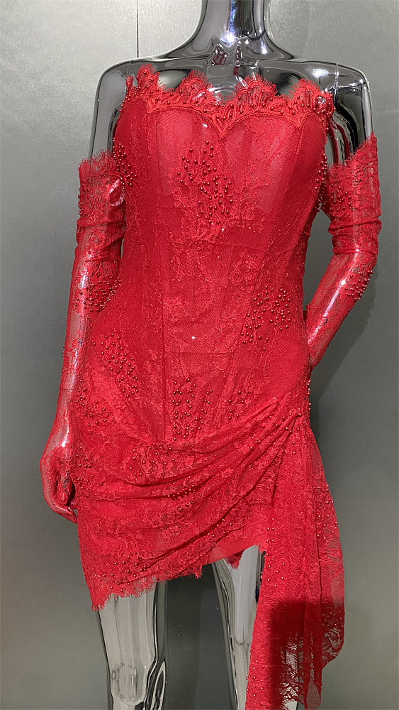 SUPER WHOLESALE | Pora Strapless Ruched Lace Dress With Gloves In Red