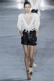 SUPER WHOLESALE | Feather Heels