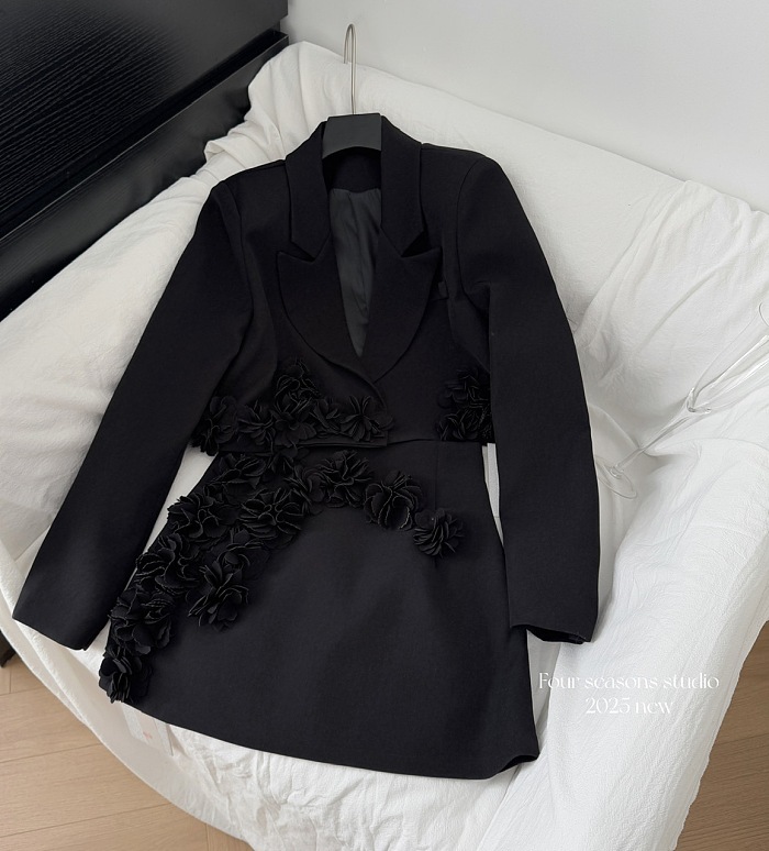 SUPER WHOLESALE |  Blazer Skirt Set with 3D Flowers(black)