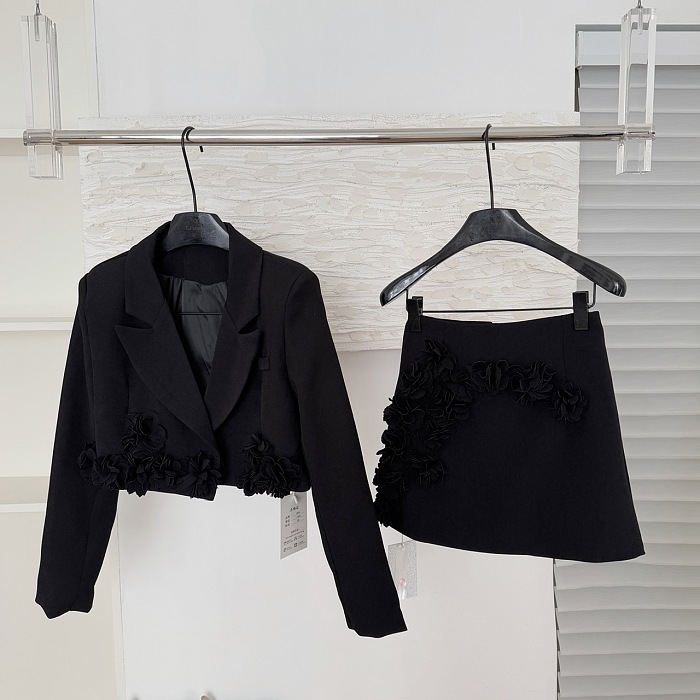 SUPER WHOLESALE |  Blazer Skirt Set with 3D Flowers(black)