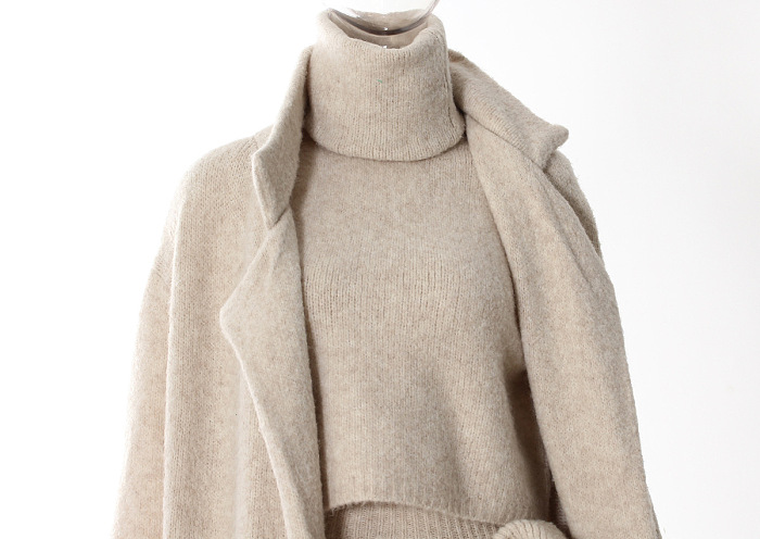 SUPER WHOLESALE | Turtle Neck Knitted Set with Coat