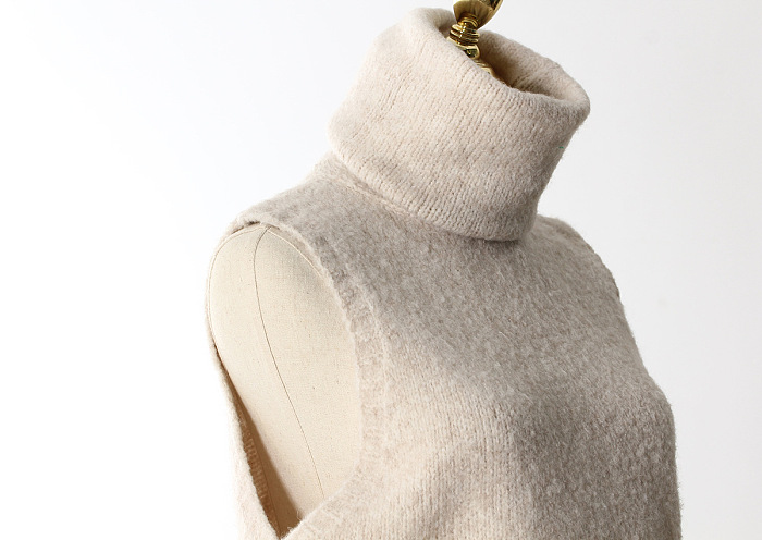 SUPER WHOLESALE | Turtle Neck Knitted Set with Coat