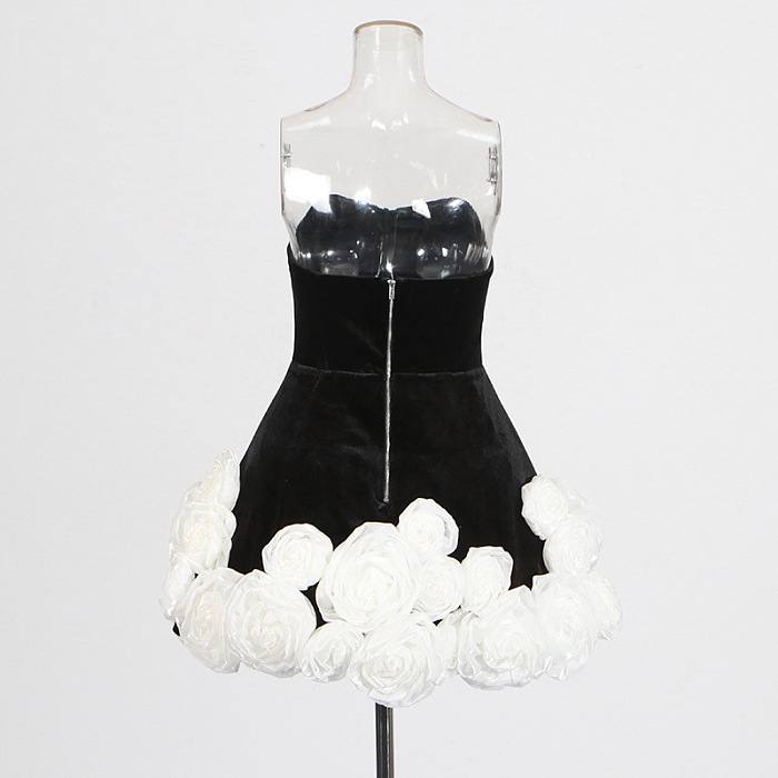 SUPER WHOLESALE | Ifama Strapless Flower Velvet Mini Dress