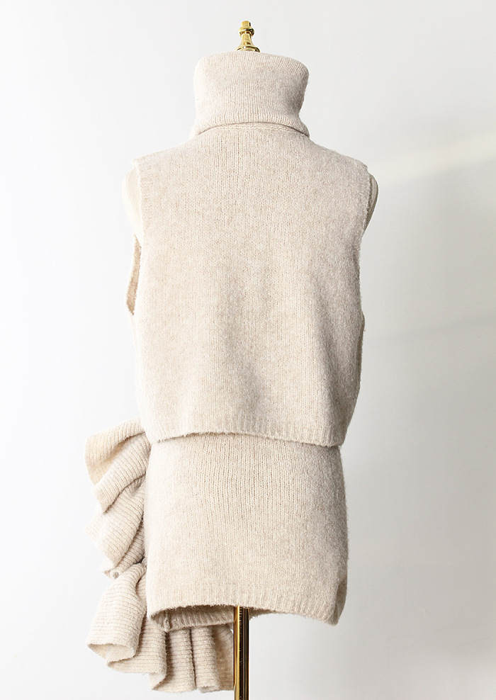 SUPER WHOLESALE | Turtle Neck Knitted Set with Coat