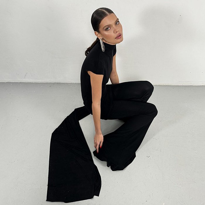 SUPER WHOLESALE | Bat Shoulder Jumpsuit with Strap
