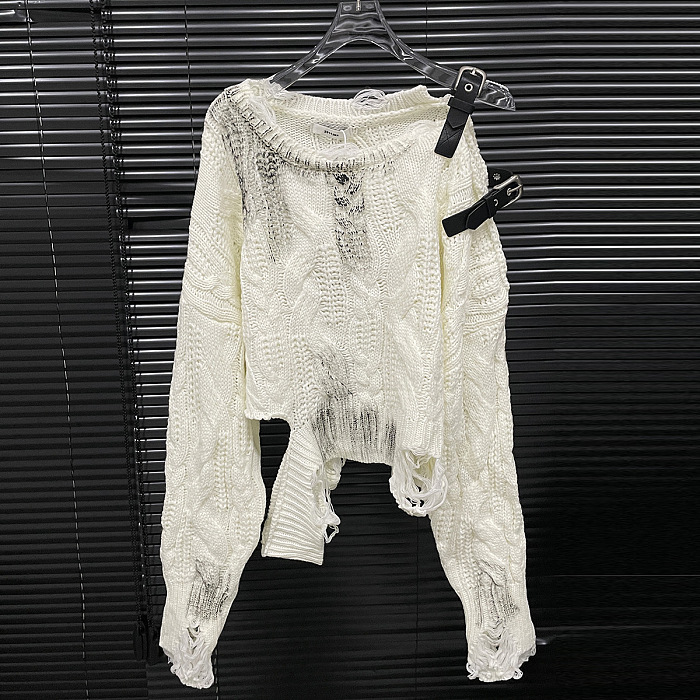 SUPER WHOLESALE | Distressed Sweater Top
