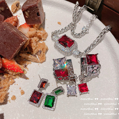SUPER WHOLESALE | 925 Sterling Silver Earring in Red & Green