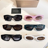 SUPER WHOLESALE | Square Frame Sunglasses