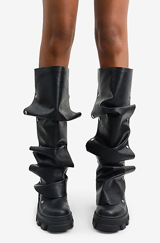 SUPER WHOLESALE | Platform Boots in Black
