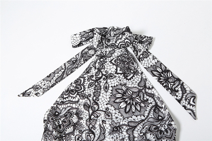 SUPER WHOLESALE |  Printed Open-back Jumpsuit