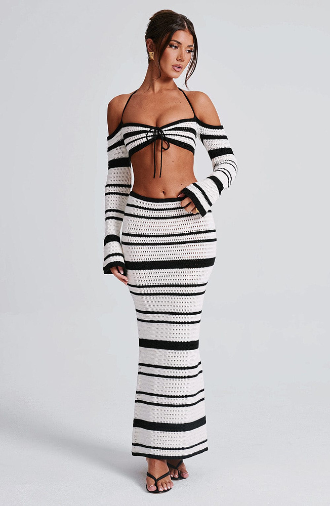 SUPER WHOLESALE | Knitted Skirt Set