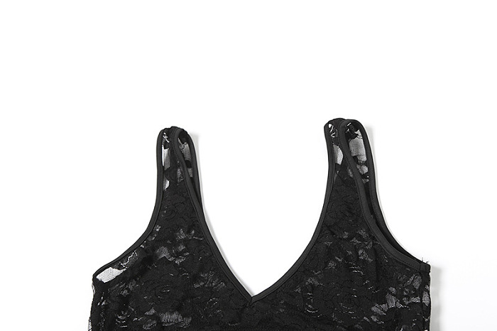 SUPER WHOLESALE | Lace Set with Cropped Tank Top