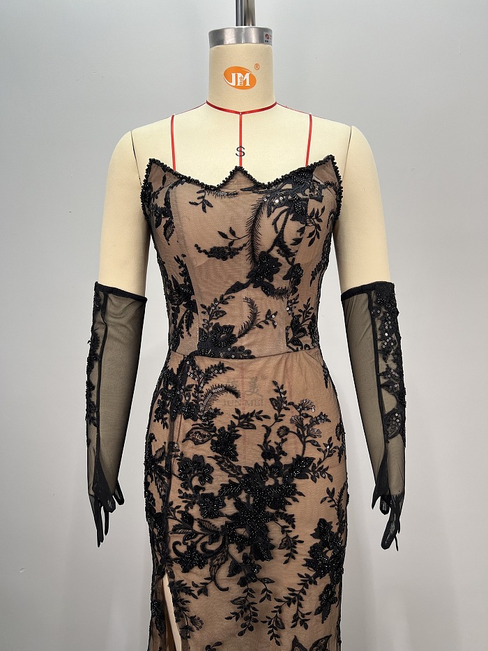 Off-shoulder Lace Gown