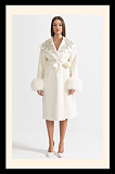Cashmere Overcoat With Fox Fur Cuffs And 3D Floral Detailing - Ivoire