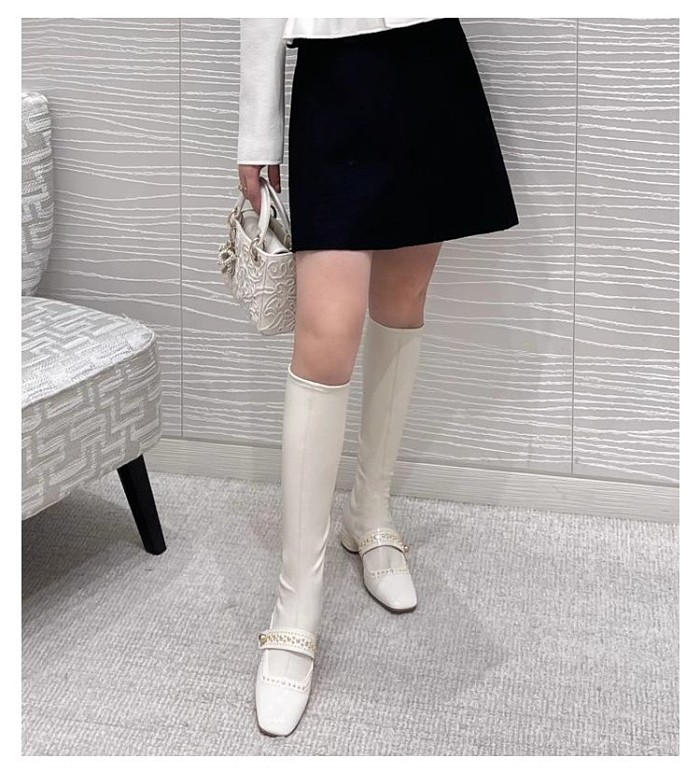 Studded Boots With Pearl Strap Detail – Ivoire