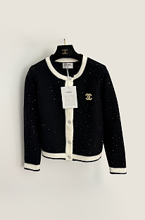 Sparkled Knited Cardigan