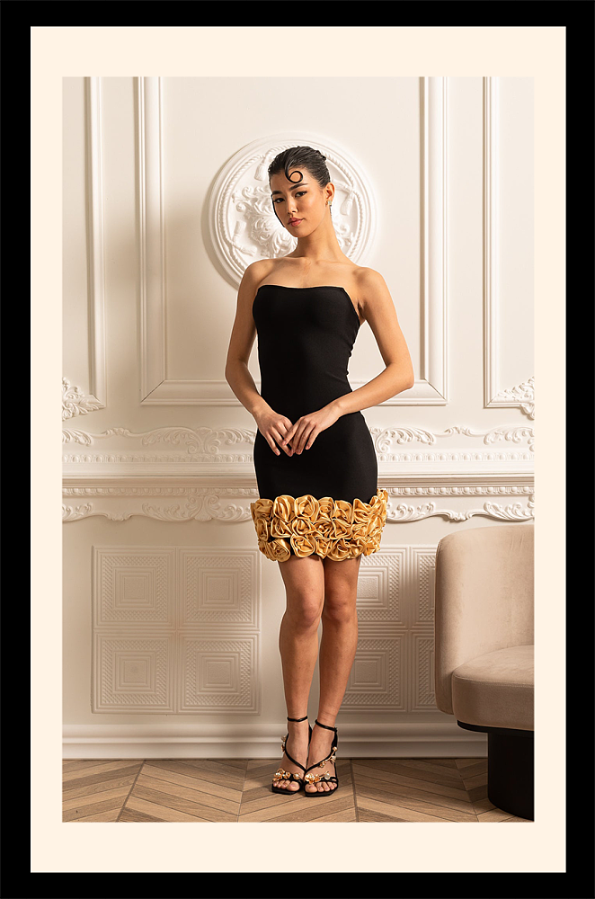 Sophisticated Evening Dress With Golden Roses At Hemline - Black
