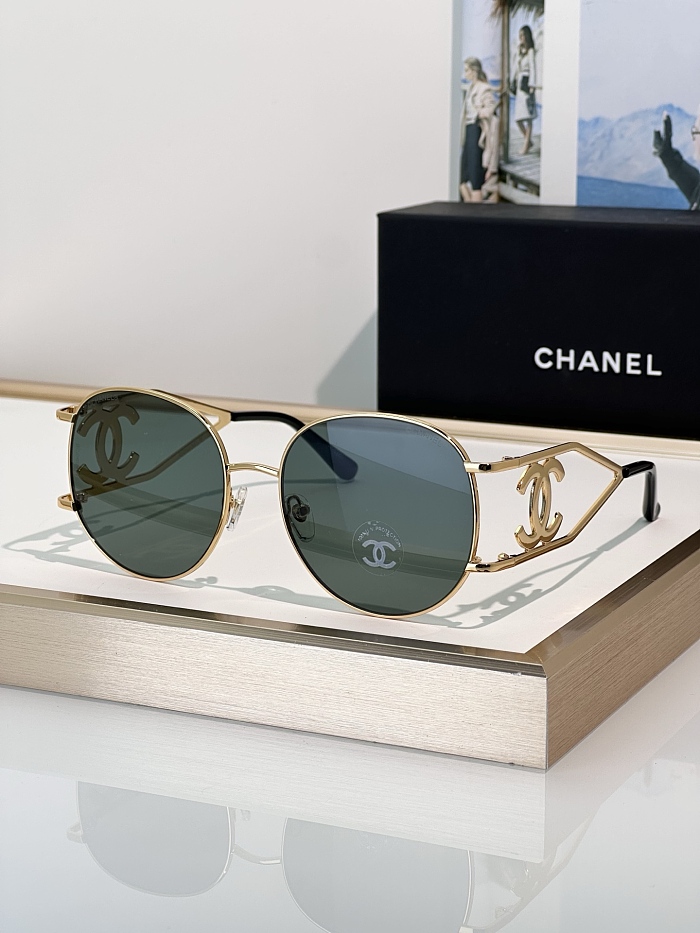 Metal Frame Sunglasses