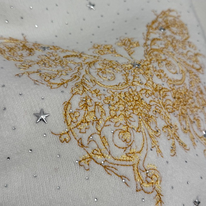 Embroidered Pullover