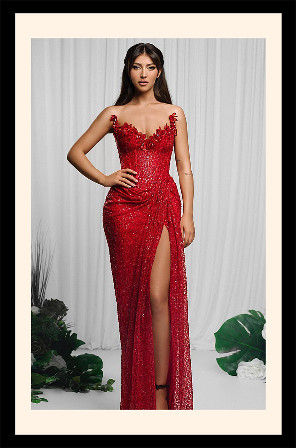 Lace Split Evening Dress in Red