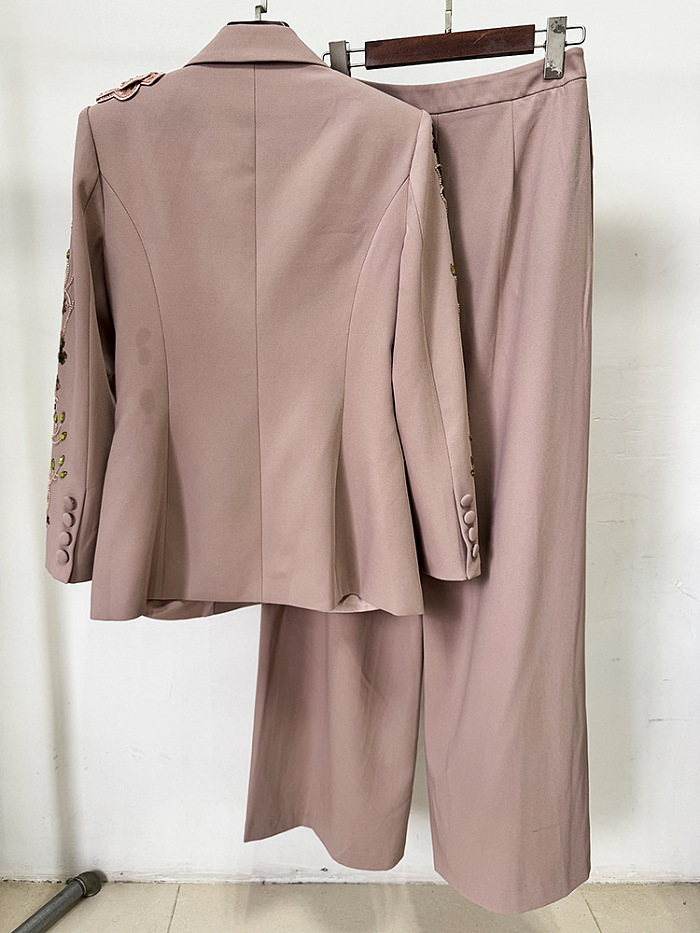 Blazer Suit in Flower Details